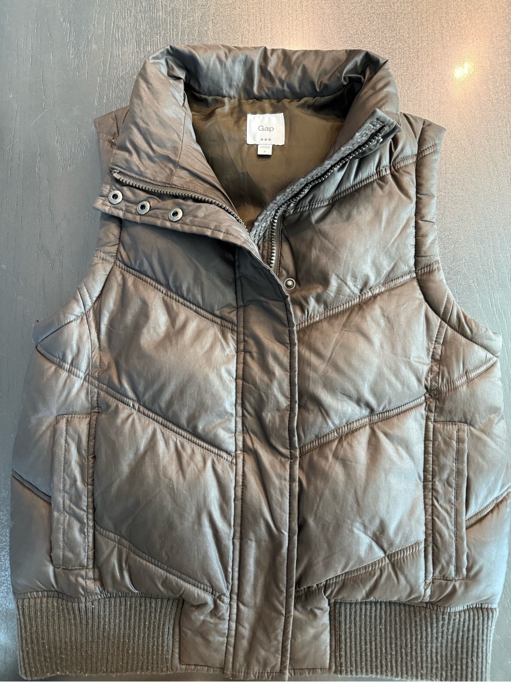Gap Quilted Puffer Vest in Brown